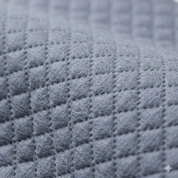 Quilted Closed Toe Slippers with Anti-Slip Sole for Guests,Travel (Unisex) - Picture 6 of 9